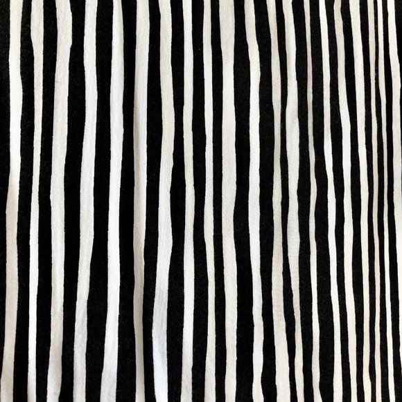 Vero Moda Zebra Print Black & White Tunic Blouse XS - Picture 8 of 15